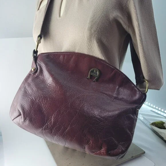 Vintage Etienne Aigner Burgundy Dark Red Leather Shoulder Bag Purse 12x8" - Picture 2 of 15